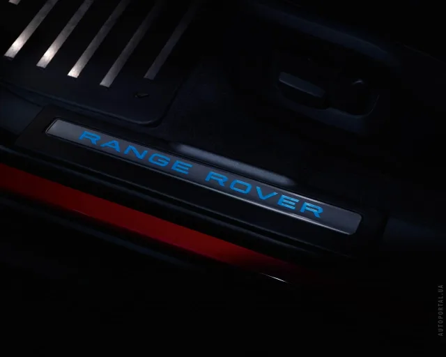 Land Rover Evoque 2011 crossover — 2