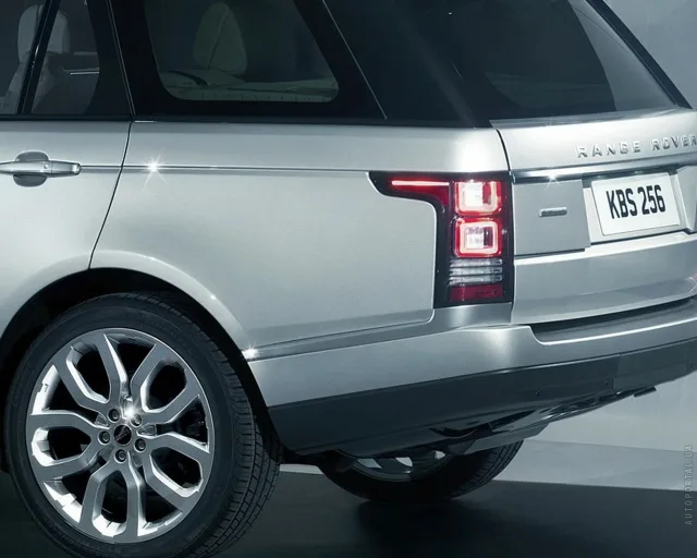 Land Rover Range Rover 2012 позашляховик — 15