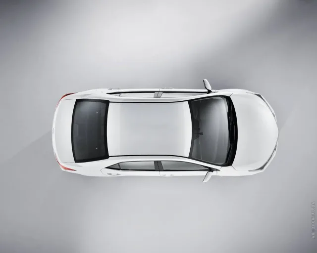 Toyota Corolla 2013 седан — 16