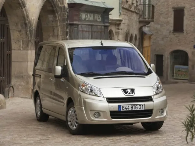 Peugeot Expert Tepee мінівен — 13