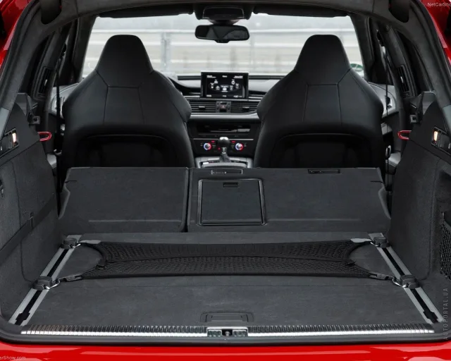 Audi RS6 Avant 2013 station wagon — 5