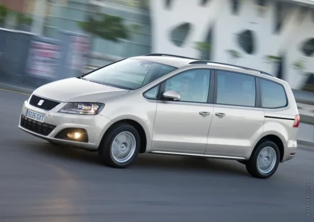 SEAT Alhambra (СЕАТ Альхамбра) минивэн — 14