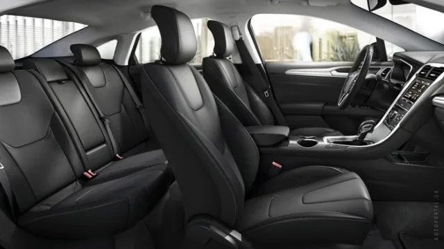 Ford Fusion USA sedan — 4