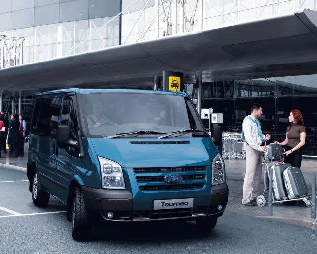 Ford Transit Tourneo мінівен — 2