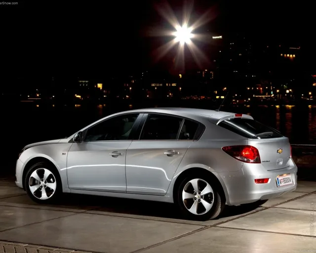 Chevrolet Cruze 2012 5d 2.0D AT LT — 7