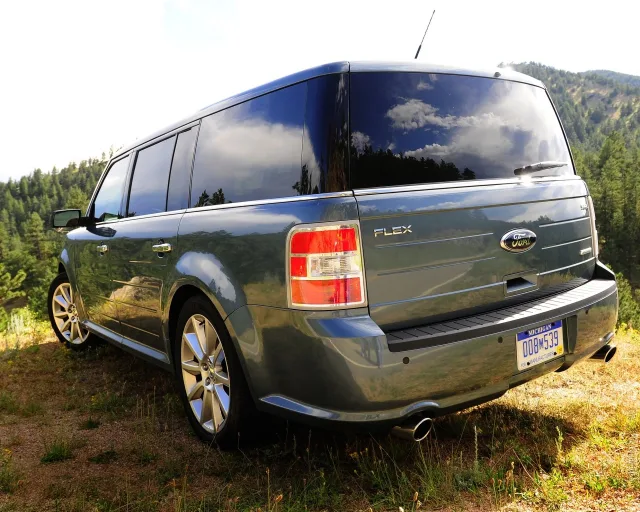 Ford Flex кросовер — 9