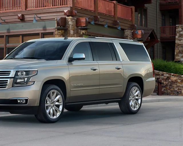 Chevrolet Suburban SUV — 9