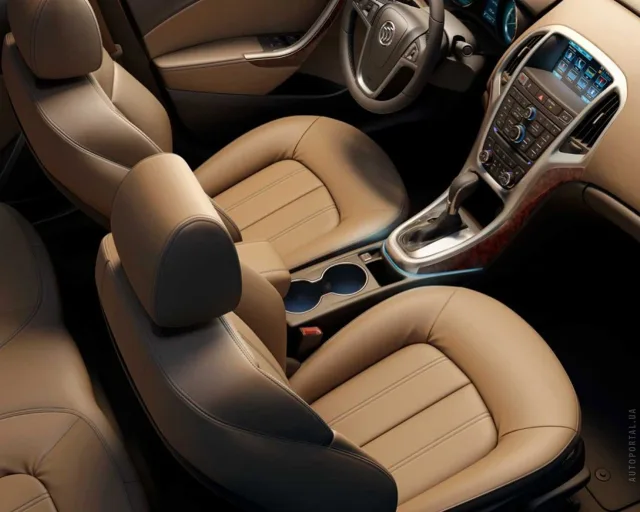 Buick Verano седан — 3