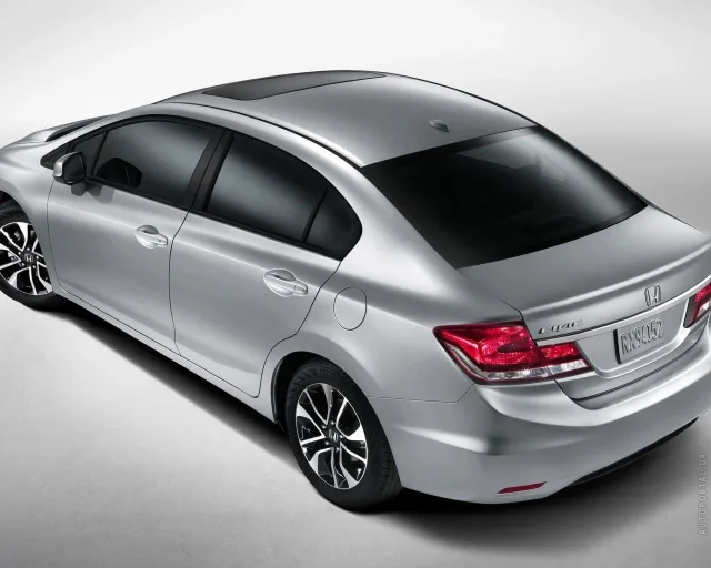 Honda Civic 2013 седан — 25