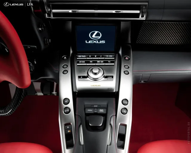 Lexus LFA спорткар — 5
