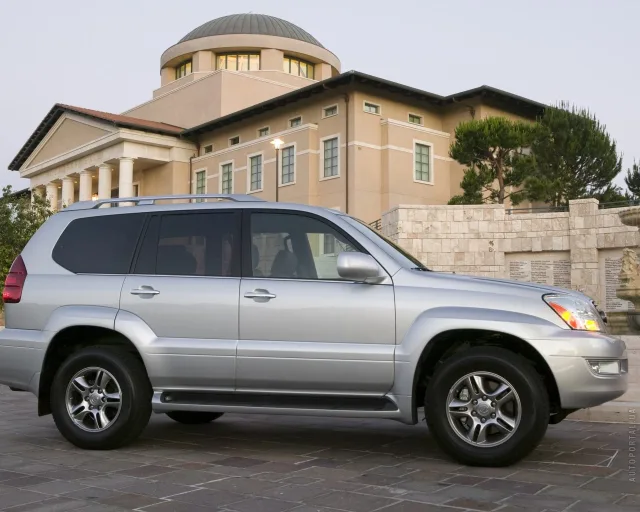 Lexus GX 2007 SUV — 18