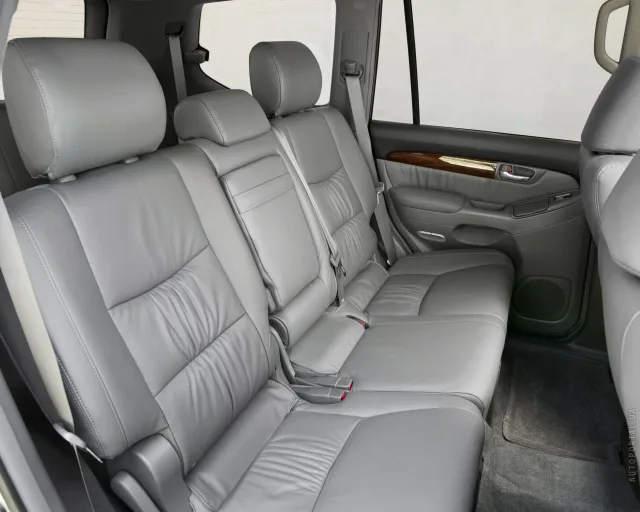 Lexus GX 2007 SUV — 9