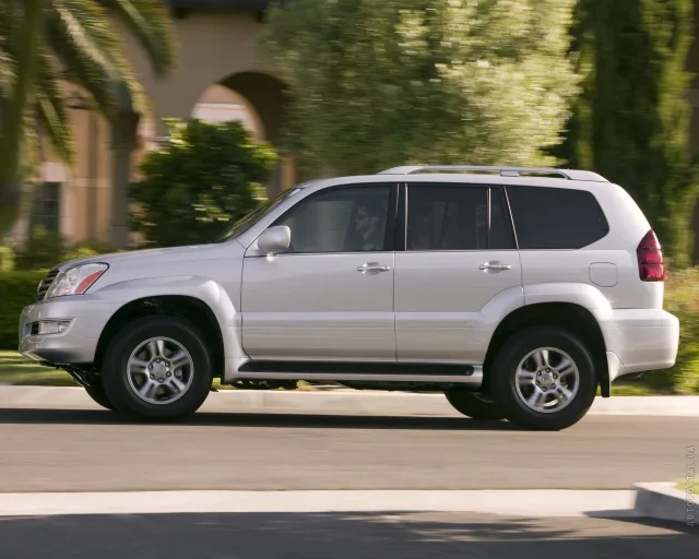 Lexus GX 2007 SUV — 17