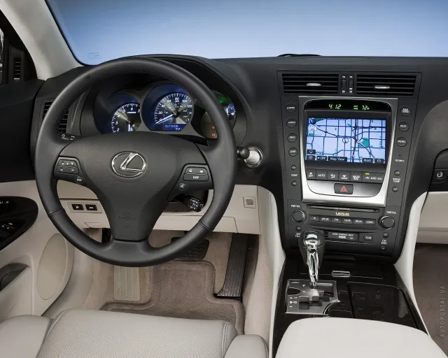 Lexus GS 300 AT Entry — 2