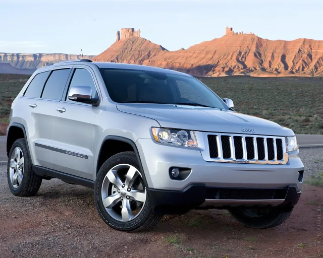 Jeep Grand Cherokee 2011 SUV — 20