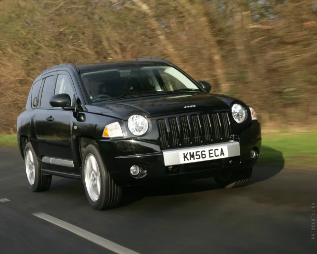 Jeep Compass 2008 кросовер — 8