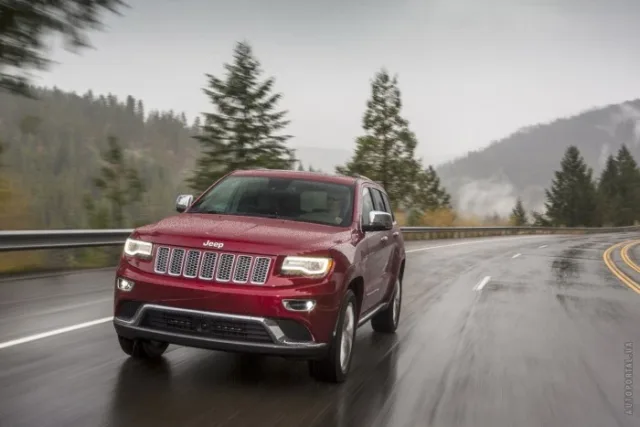 Jeep Grand Cherokee позашляховик — 15