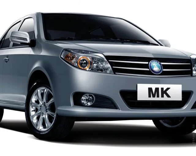 Geely MK New 1.5 MT Impress — 3