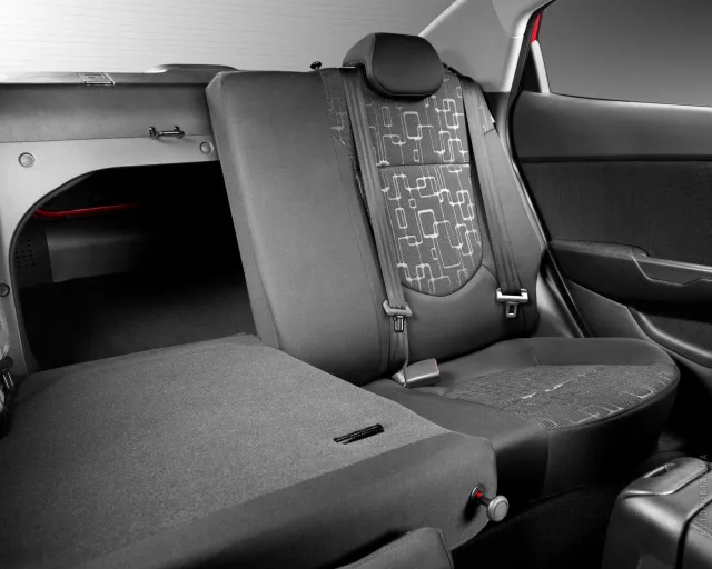 KIA Rio 2012 седан — 10