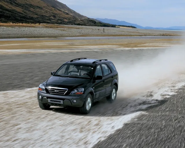 KIA Sorento 2.5D MT mid — 23