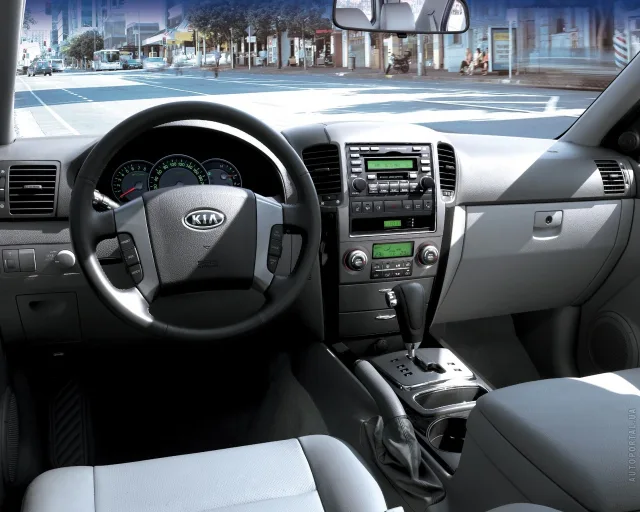 KIA Sorento 2.5D MT mid — 7