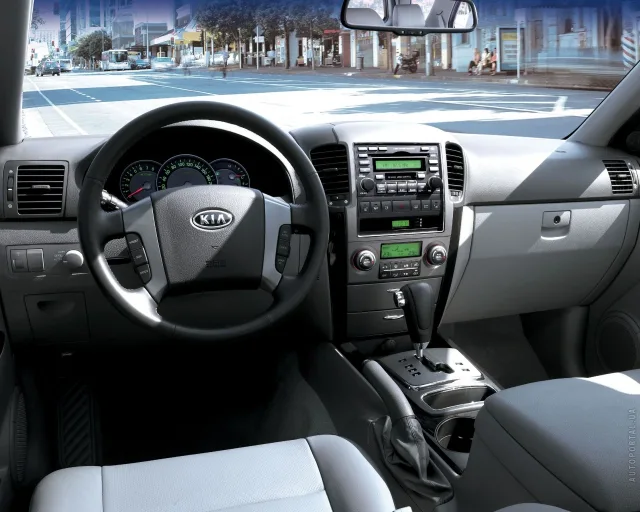 KIA Sorento 2.5D MT mid — 14