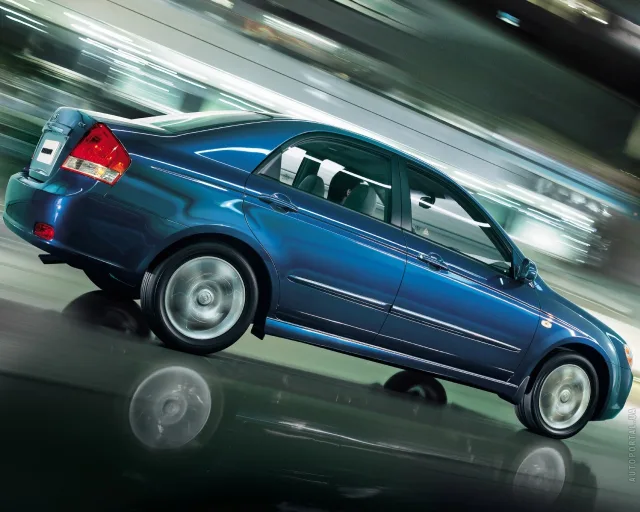 KIA Cerato 2.0 MT EX — 14