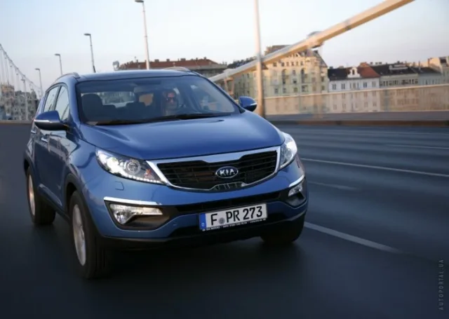 KIA Sportage 2010 (КИА Спортейдж) кроссовер — 17
