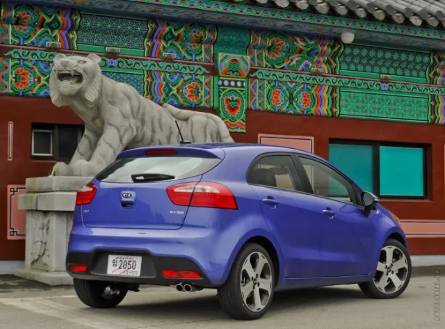 KIA Rio New 1.6 AT Top — 15