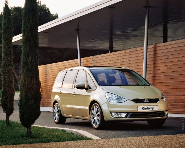 Ford Galaxy 2006 мінівен — 17