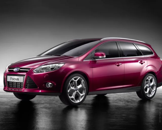 Ford Focus SW 1.6 AT Trend Plus — 10