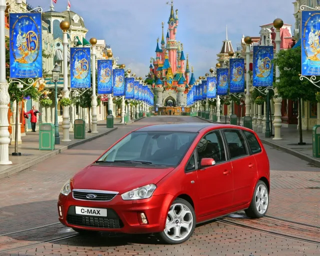 Ford C-MAX 2.0 MT Titanium — 8