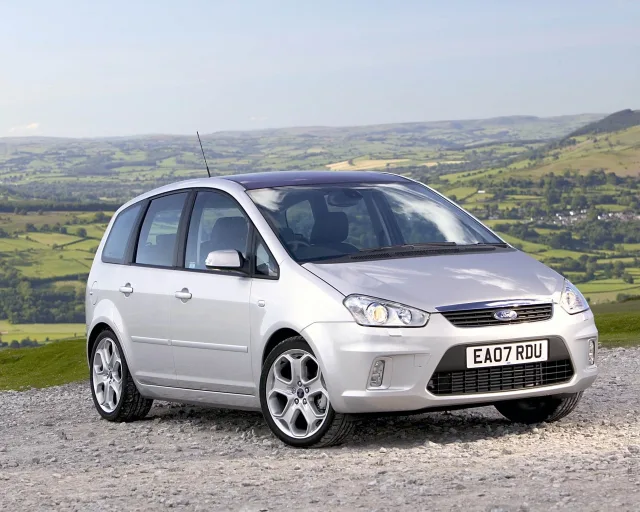 Ford C-MAX 2.0 MT Titanium — 16