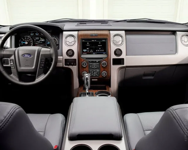 Ford F-150 Raptor 6.2 AT — 3