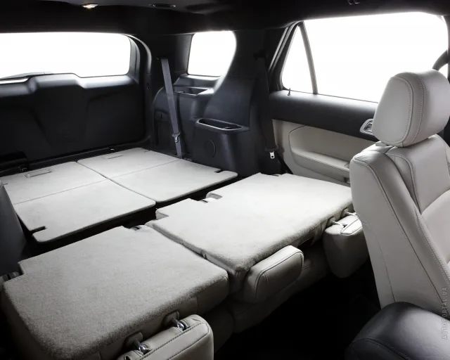 Ford Explorer 3.5 AT — 2