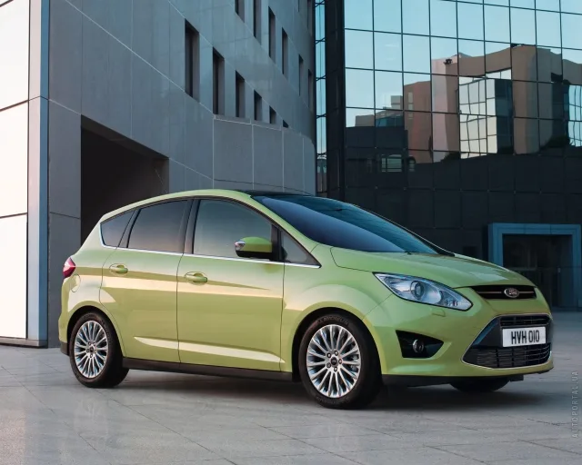 Ford C-MAX 2011 microvan — 10