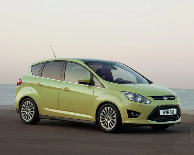 Ford C-MAX 2011 microvan — 9