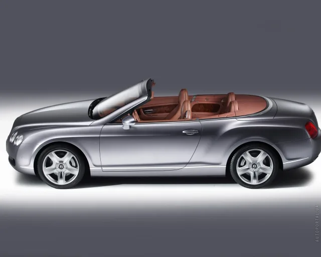 Bentley Continental GTC 2005 кабріолет — 14