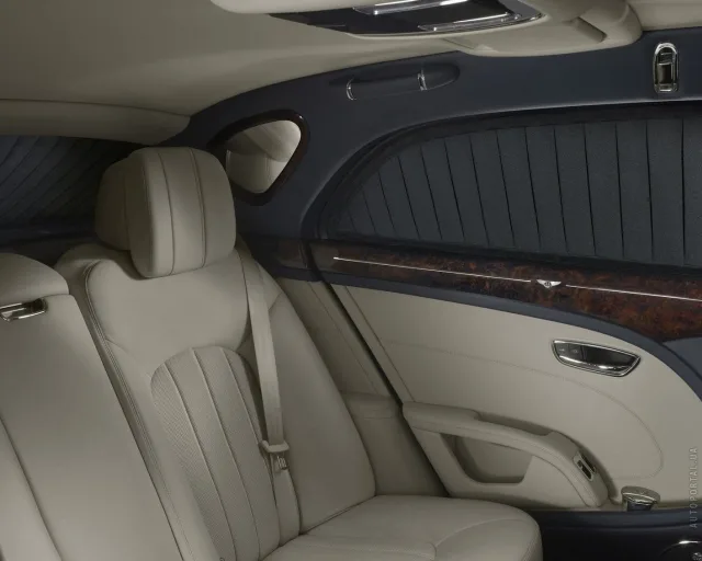 Bentley Mulsanne 6.8 AT ​Extended Wheelbase — 5
