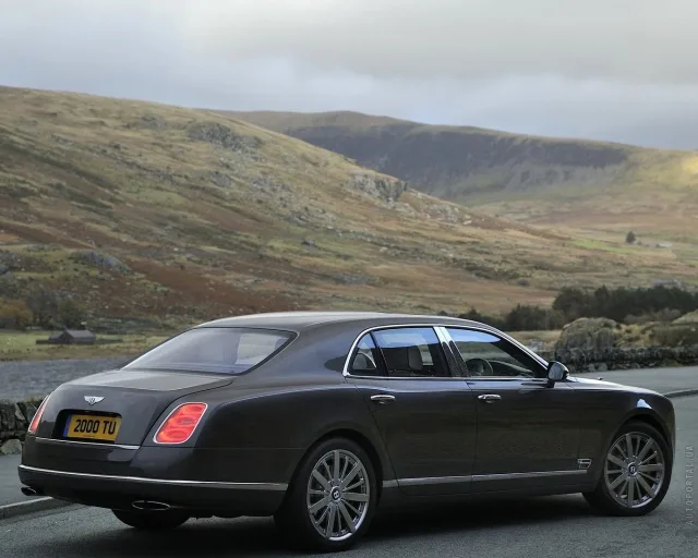 Bentley Mulsanne 6.8 AT ​Extended Wheelbase — 12