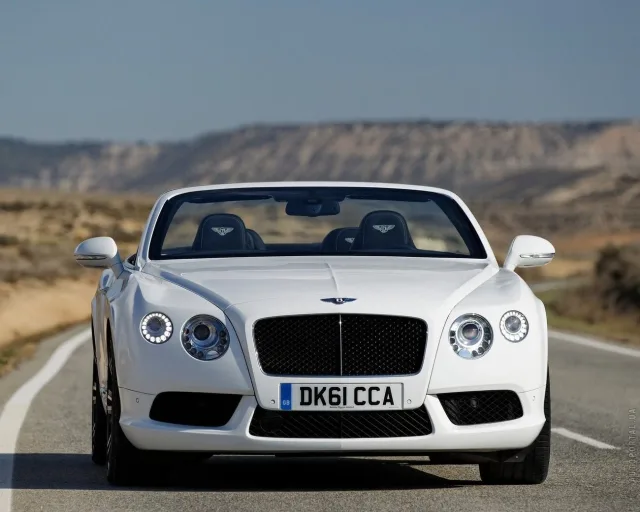Bentley Continental GTC convertible — 25
