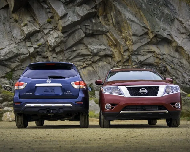 Nissan Pathfinder позашляховик — 21