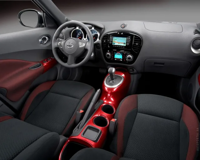 Nissan Juke 1.6 MT Base — 14
