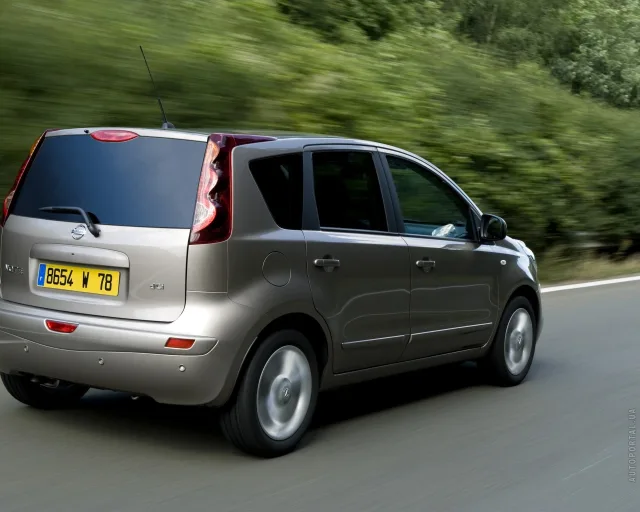 Nissan Note 1.6 AT Silver Edition — 22