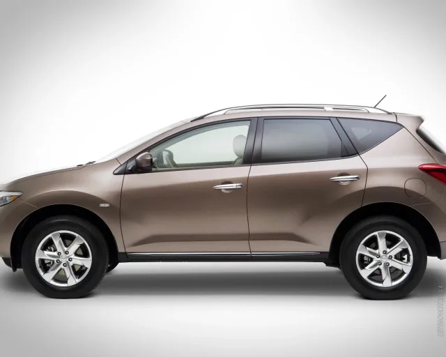 Nissan Murano 2009 кросовер — 22
