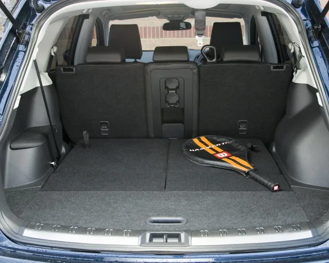 Nissan Qashqai+2 2.0 MT Tekna Pack+ — 5