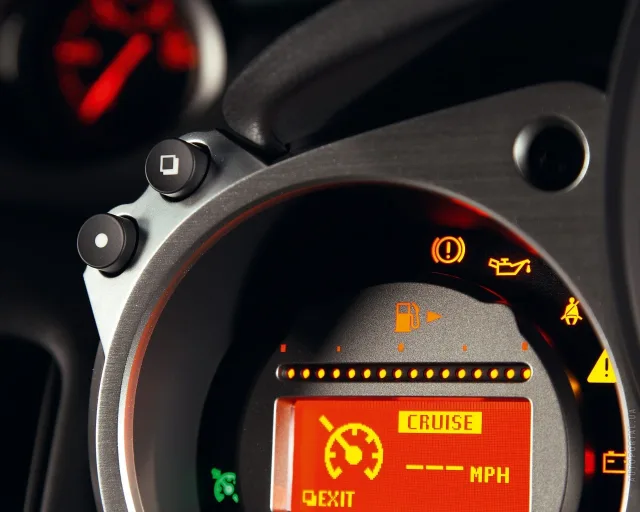 Nissan 370Z купе — 8