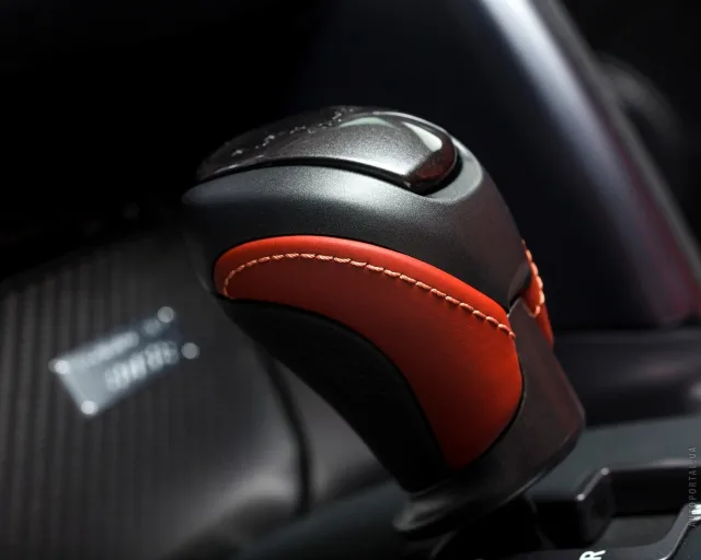Nissan GT-R 2013 coupe — 4