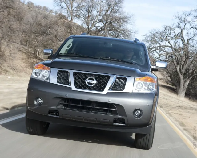 Nissan Armada позашляховик — 10