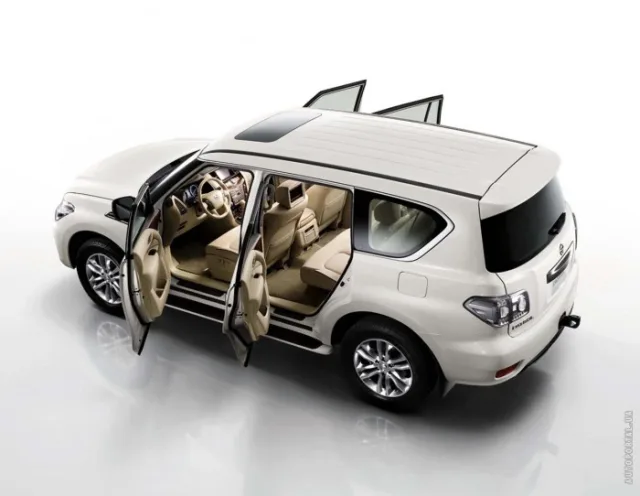 Nissan Patrol позашляховик — 9